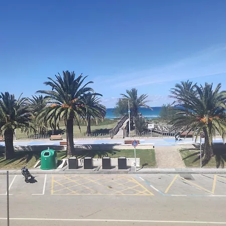 Apartment En Linea De Playa Suances